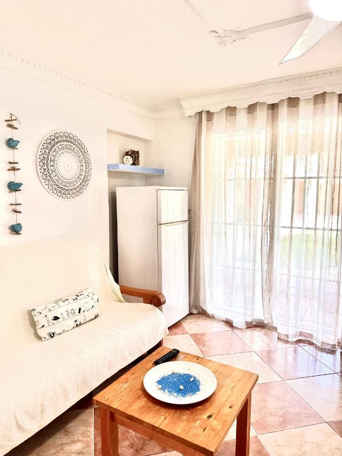 Appartamento Acogedor Estudio A 2 Min De La Playa Torremolinos Esterno foto